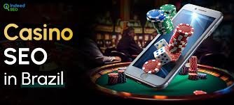 Pengguna mengisi formulir pendaftaran online di perangkat mobile dengan tampilan antarmuka intuitif